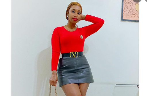 Paula de Castelo faz-se de vítima após ser atribuída nota 2 na TV Sucesso